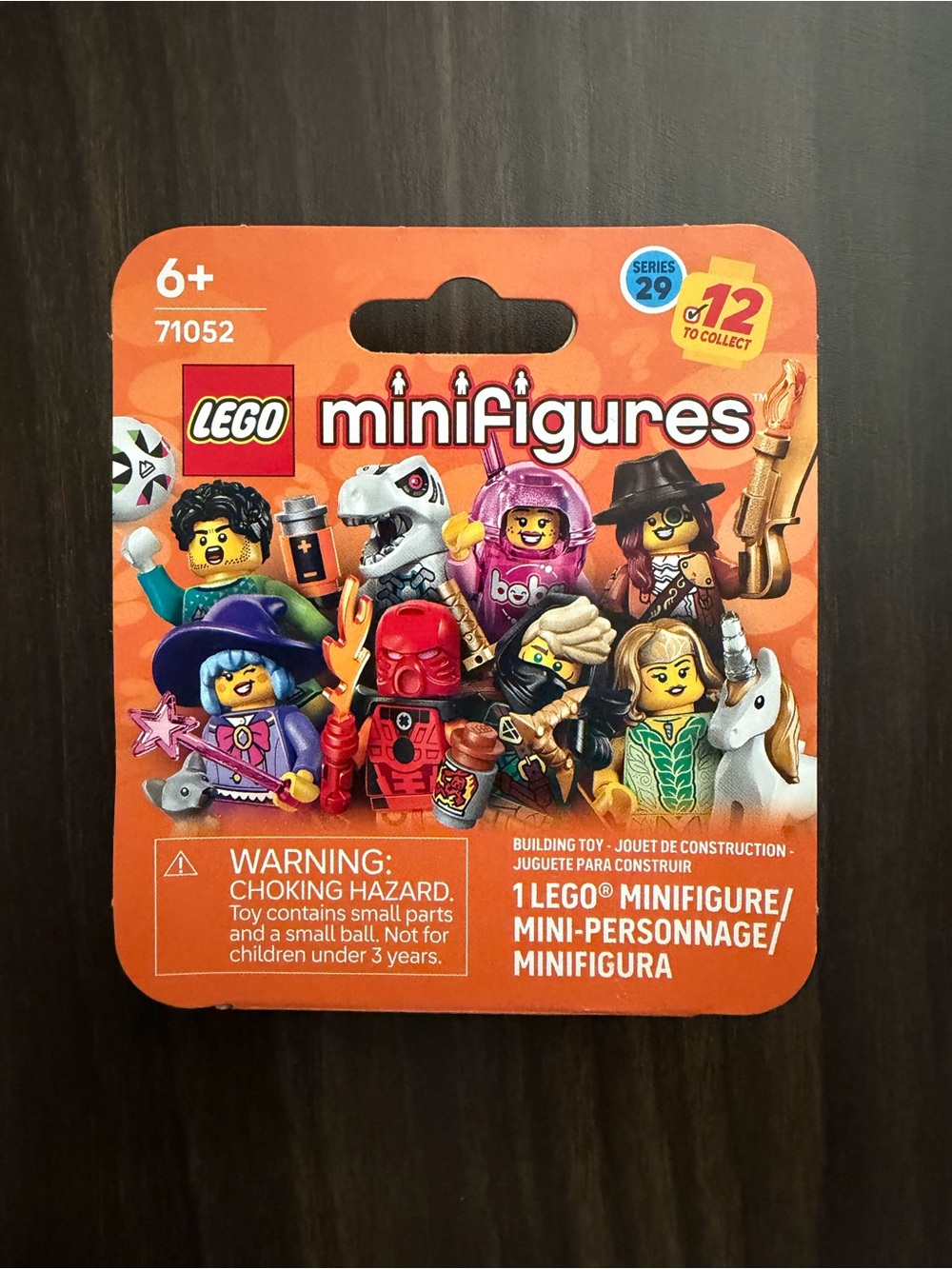 Lego Minifigures Series 29 Orange Collectible Packet